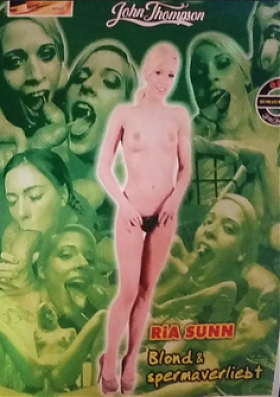 Блондинка Ria Sunn Любитель Спермы